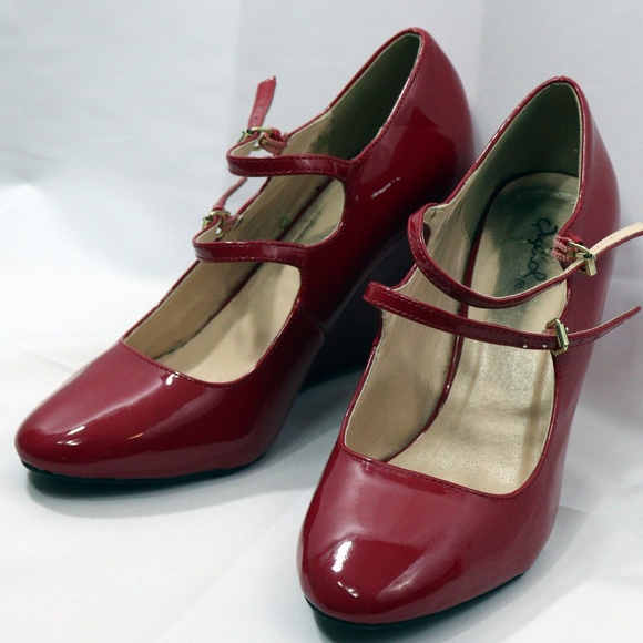 Red Wedge Qupid Heels - Picture 1 of 5